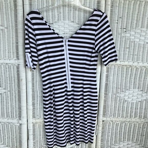 Banana Republic Bodycon Knit Striped Nautical Zip Dress 6 - Picture 4 of 11